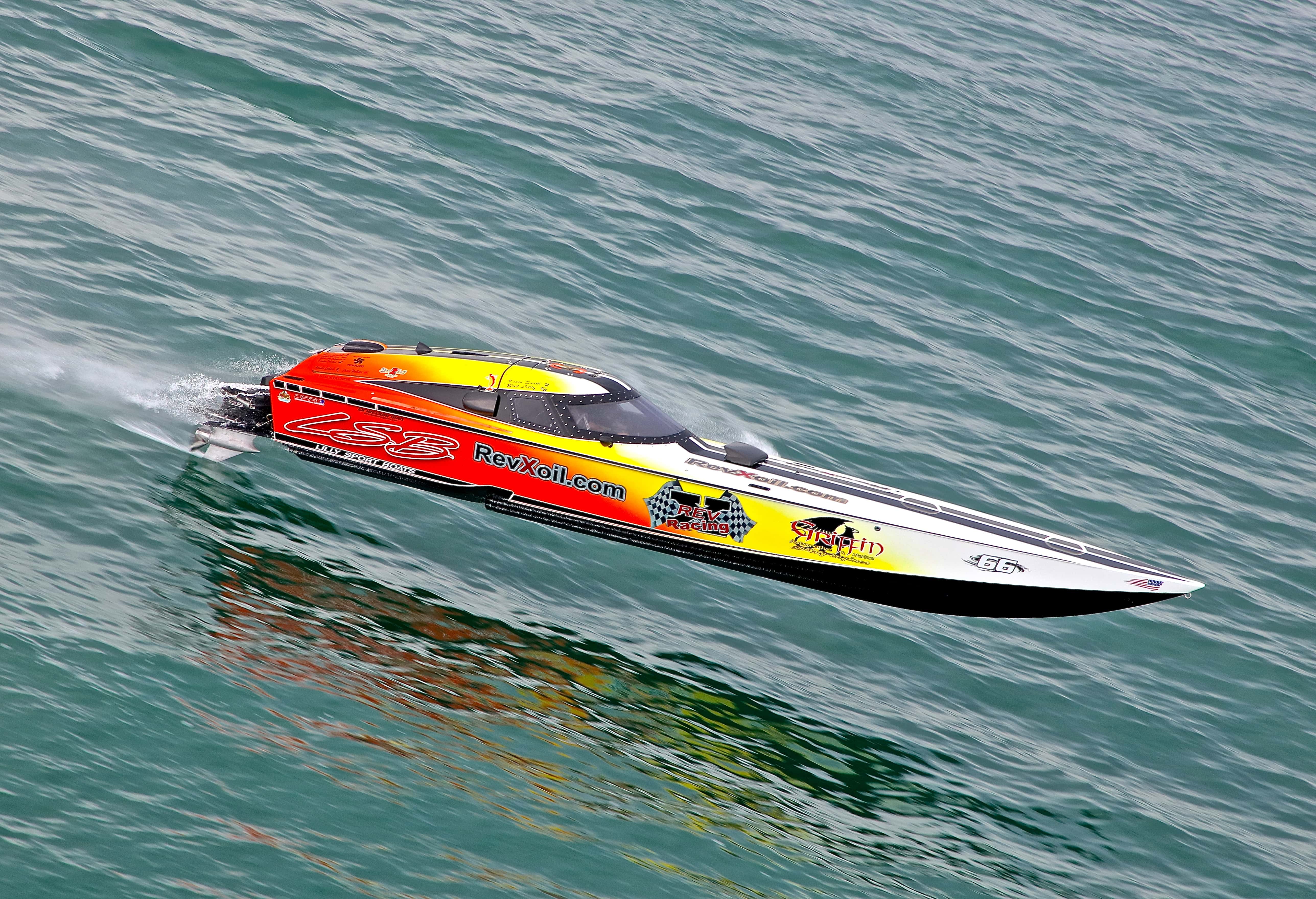Lilly Sport Boats team